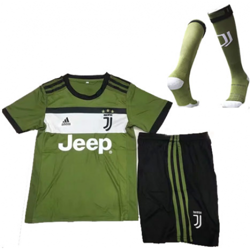 juventus green third kit