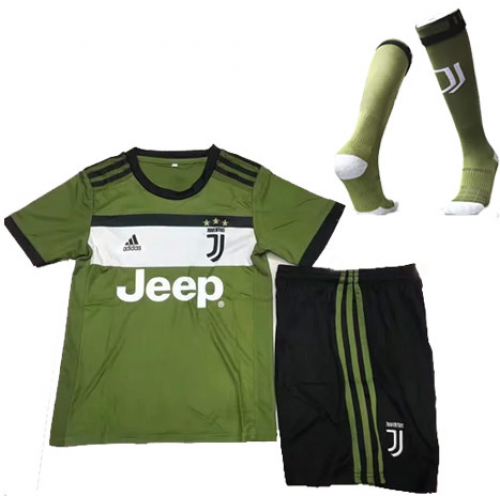 juventus away kit green