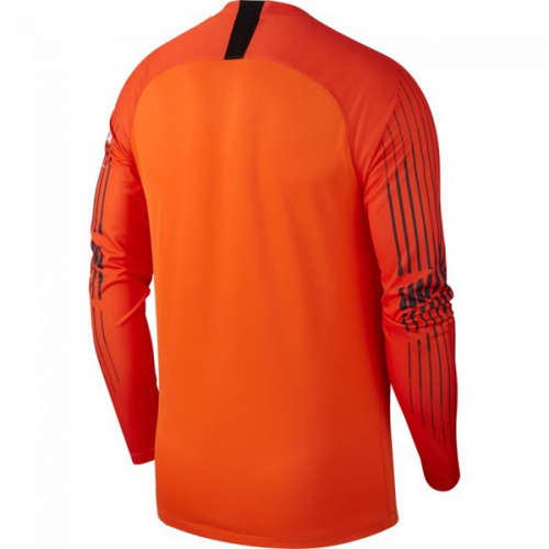 man city new goalkeeper kit