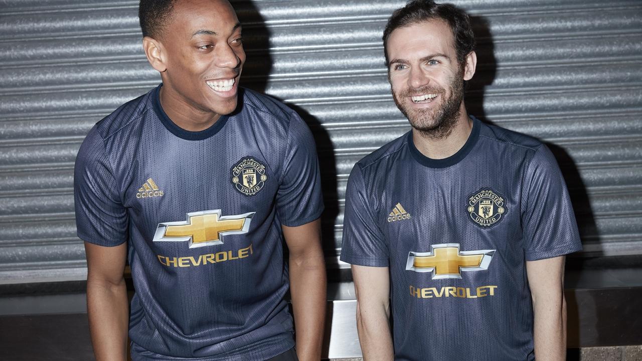 adidas manchester united third kit